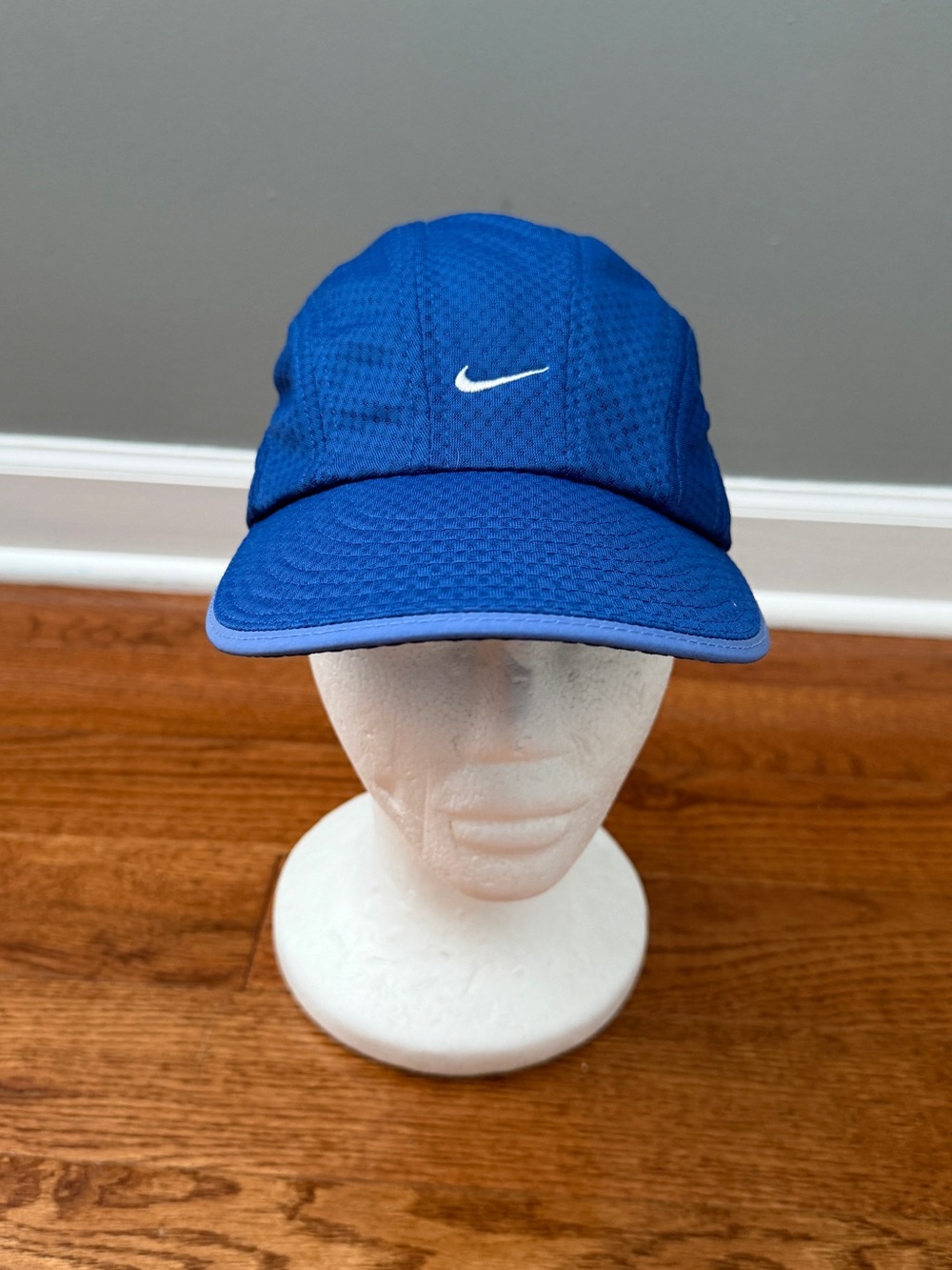 Vintage Nike Tailwind Blue